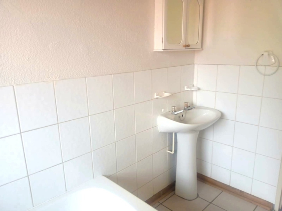 2 Bedroom Property for Sale in Universitas Free State